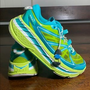 HOKA ONE ONE SNEAKERS